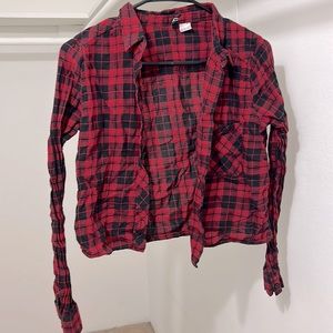 Cropped plaid shirt